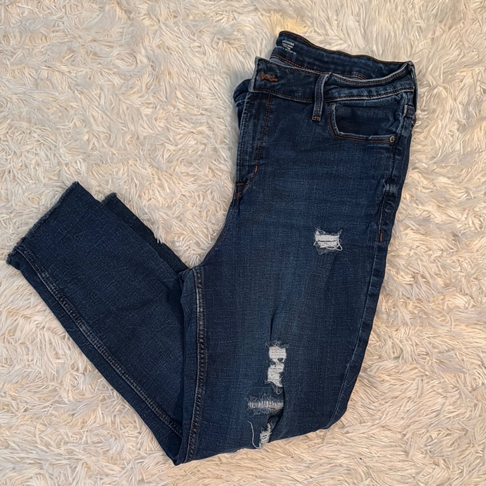 Women's Distressed Blue Jeans